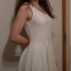 White lace dress